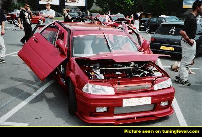 pics-med-9913-177600-citroen-ax.jpg